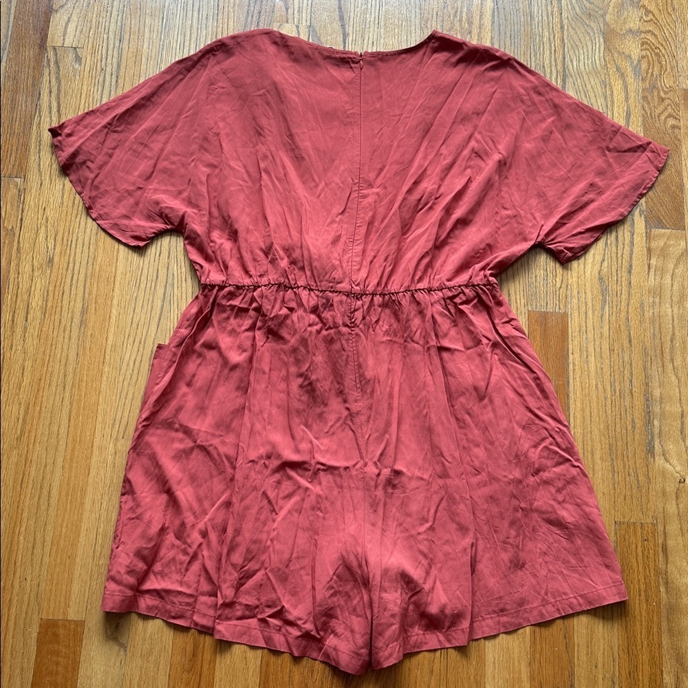 BloomChic Terracotta Button-Front Romper - Picture 6 of 7